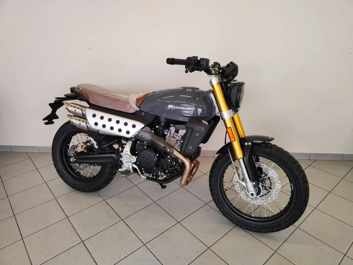 Fantic Motor Caballero 500 Deluxe (2025 - 26)