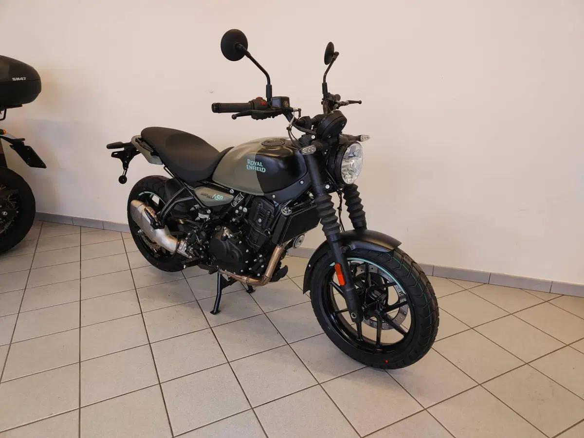 Royal Enfield Guerrilla 450 (2024 - 26) (2)