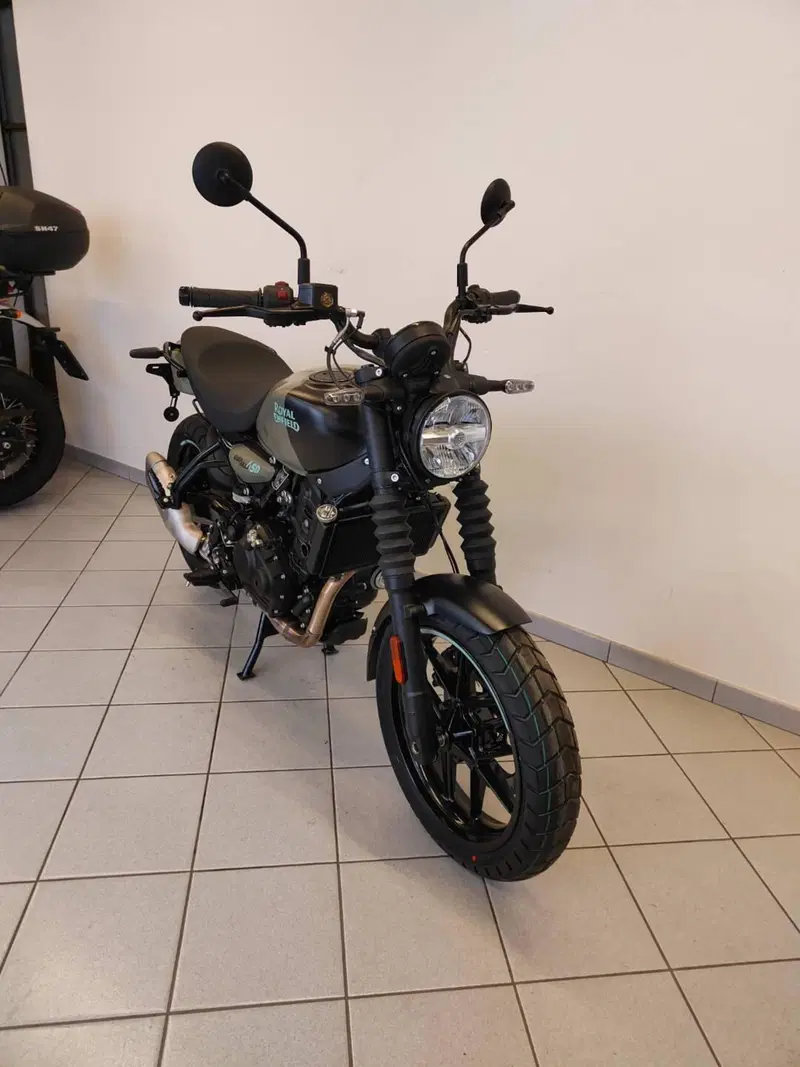 Royal Enfield Guerrilla 450 (2024 - 26) (4)