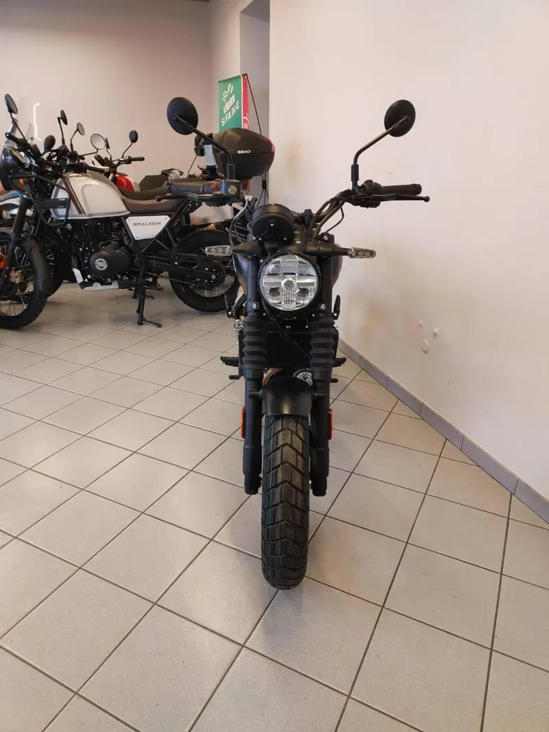Royal Enfield Guerrilla 450 (2024 - 26) (5)