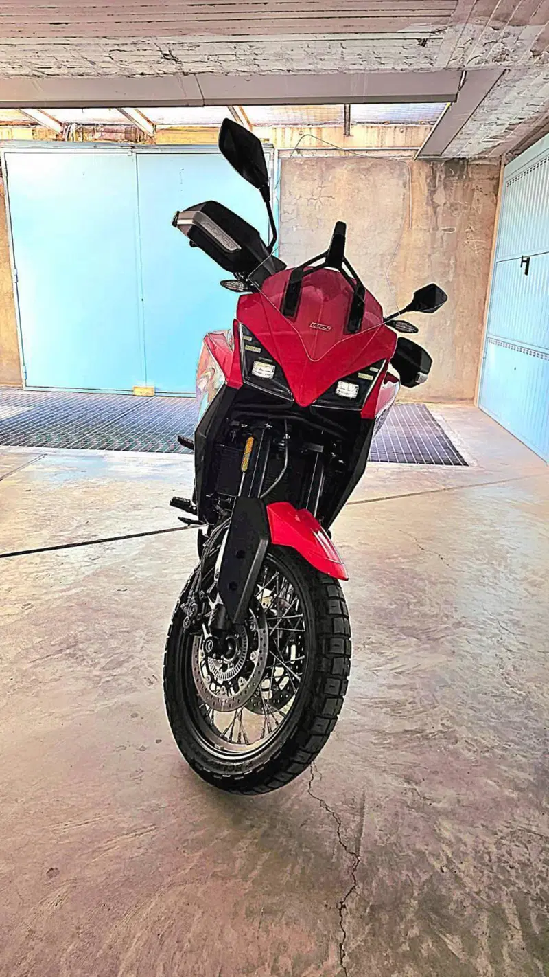 Moto Morini X-Cape 650 (2021 - 26) (3)