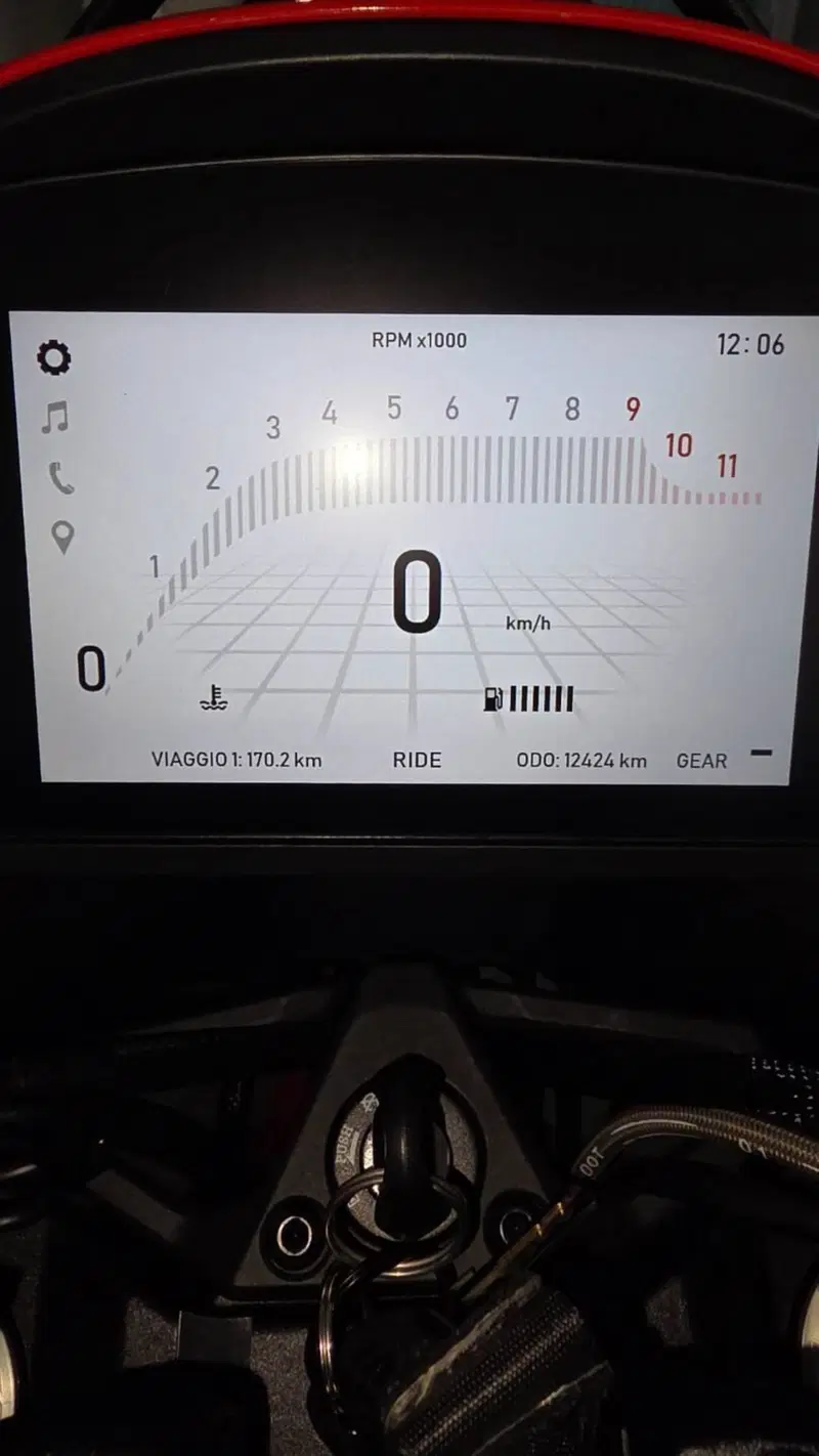 Moto Morini X-Cape 650 (2021 - 26) (7)