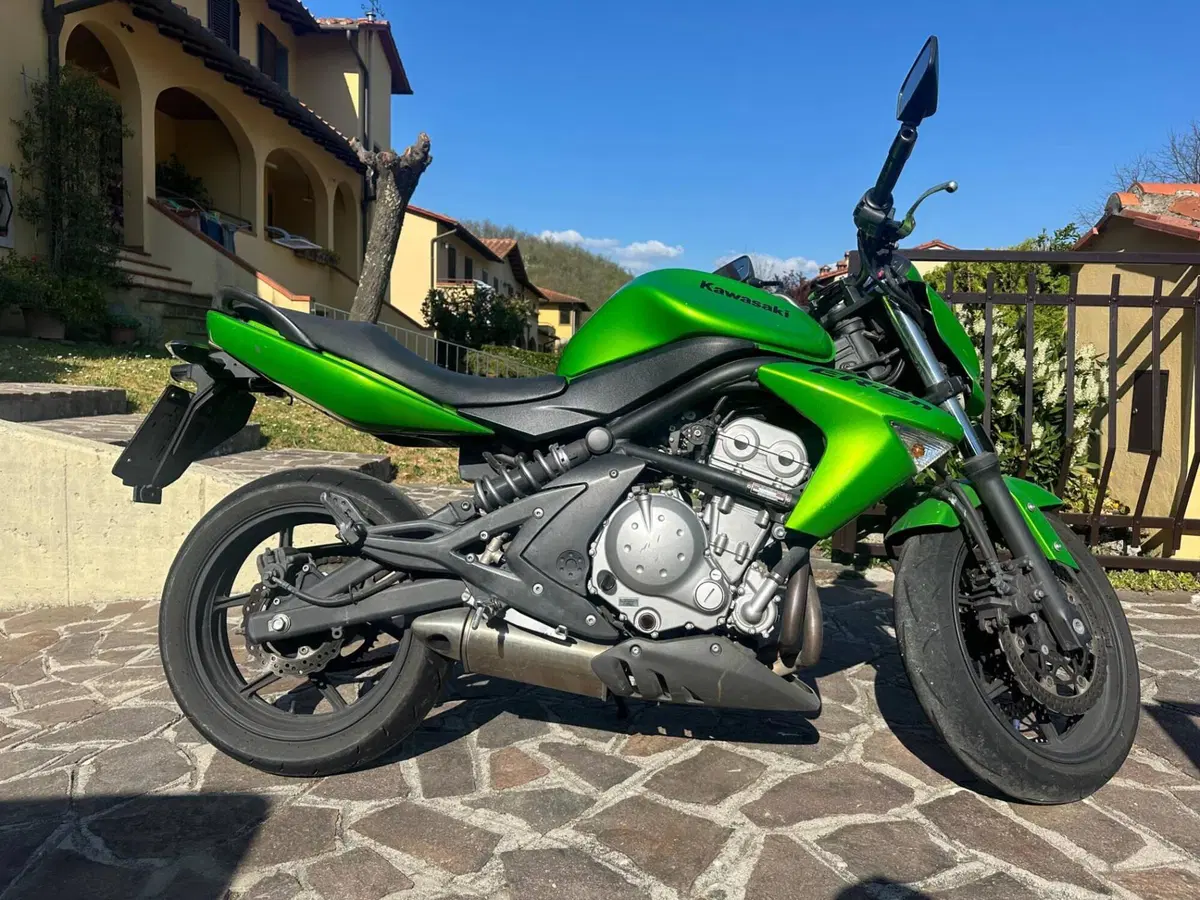 Kawasaki ER-6N (2005 - 08)