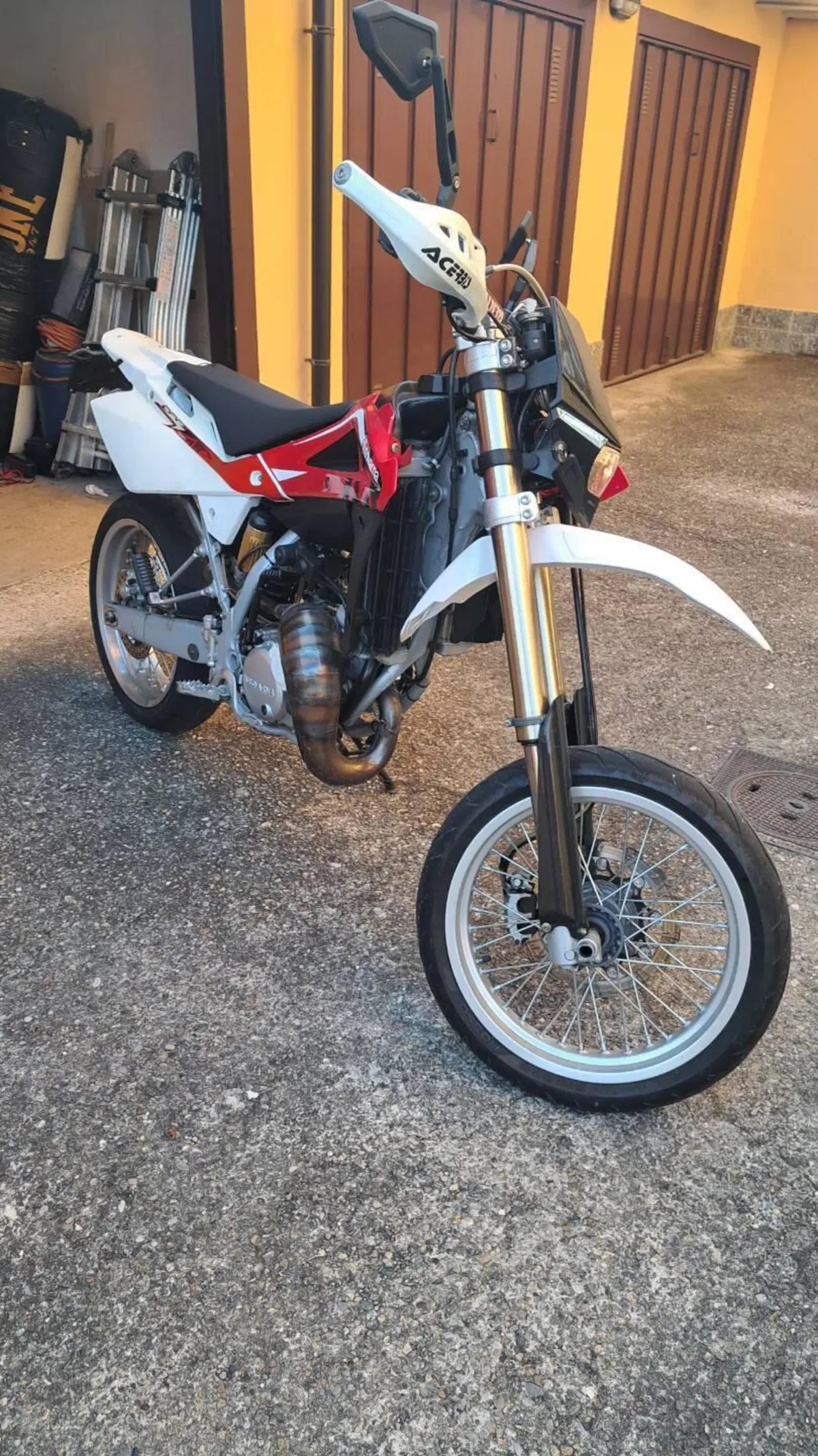 Husqvarna SM 125 (2008) (6)