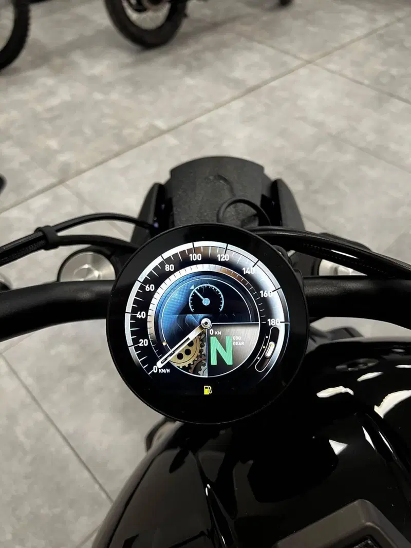 Benda Motorcycles Dark Flag 500 Commander (2026) (5)