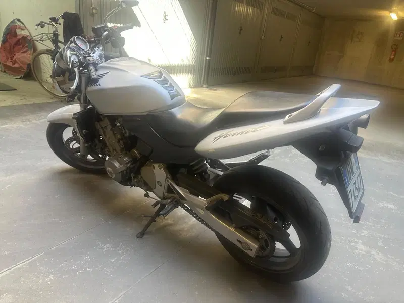 Honda Hornet 600 (2003 - 04) (5)