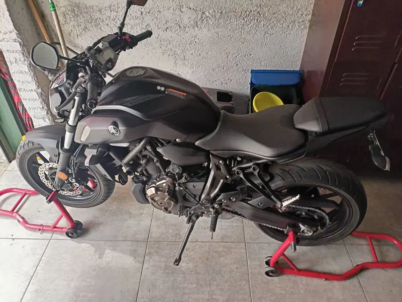 Yamaha MT-07 (2018 - 20) (3)