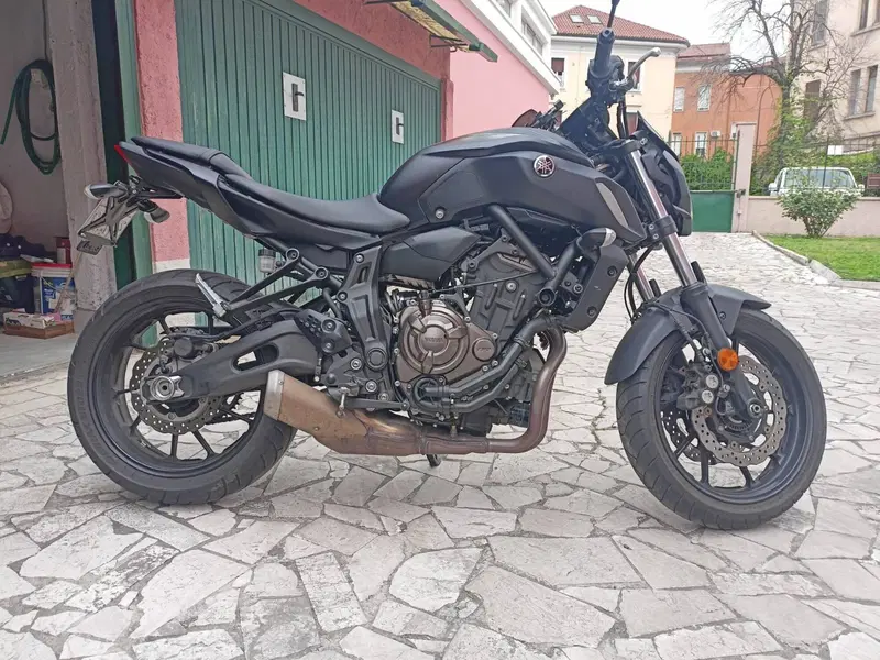 Yamaha MT-07 (2018 - 20) (2)