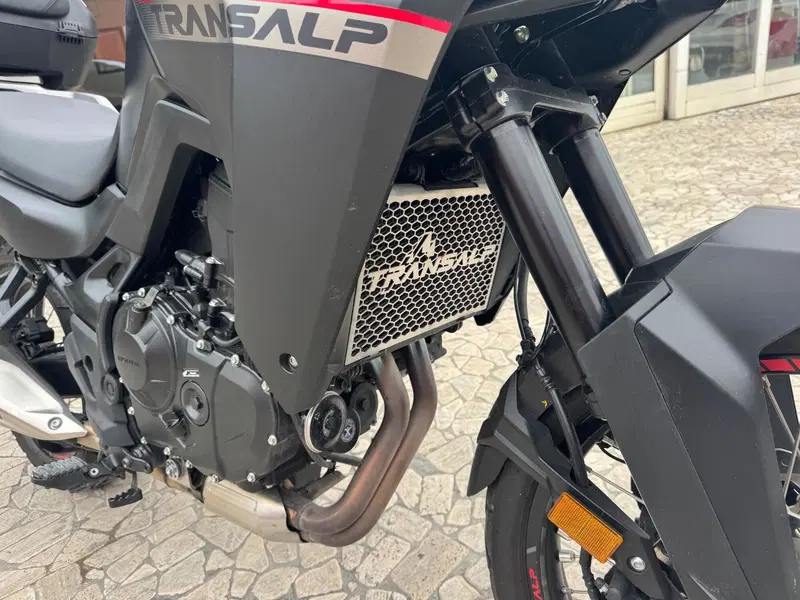 Honda Transalp XL750 (2023 - 24) (4)