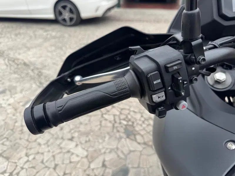 Honda Transalp XL750 (2023 - 24) (7)