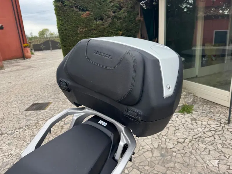 Honda Transalp XL750 (2023 - 24) (8)