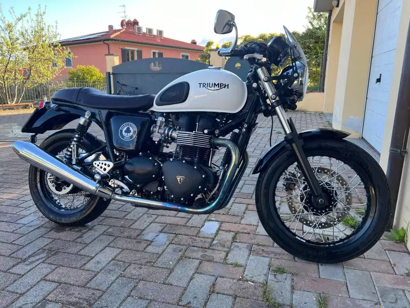 Triumph Thruxton 900 ACE (2014 - 15) (2)