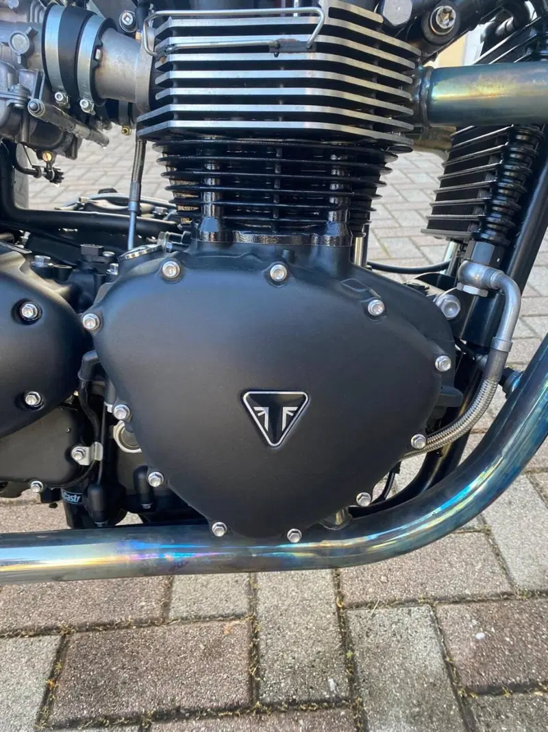 Triumph Thruxton 900 ACE (2014 - 15) (8)
