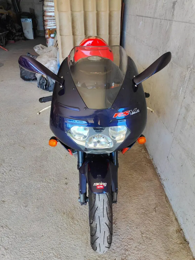 Aprilia RSV 1000 (1998 - 99) (2)