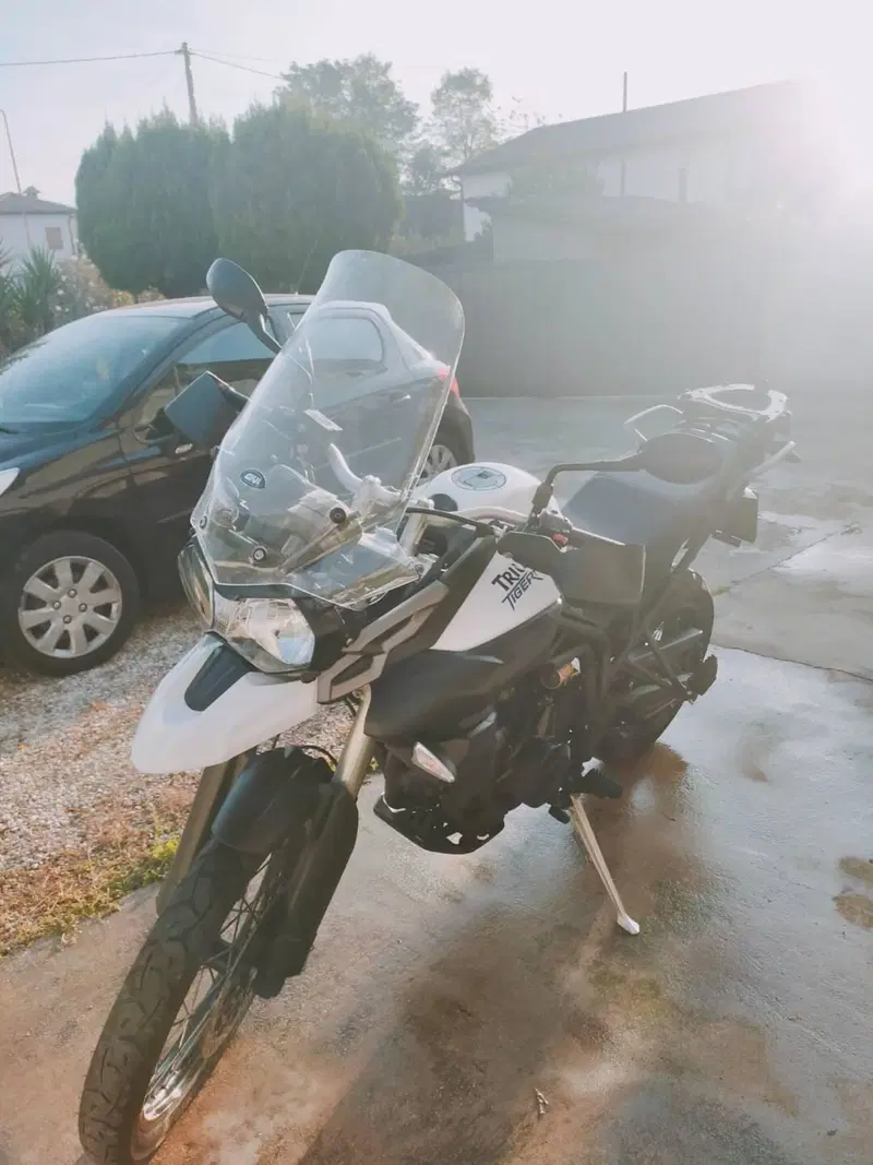 Triumph Tiger 800 XC (2011 - 12) (2)