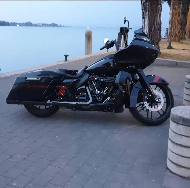 Harley-Davidson 117 Road Glide (2018 - 19) - FLTRXSE