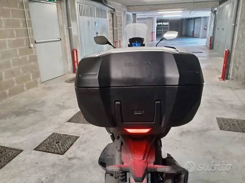 Honda ADV 350 (2022 - 24)