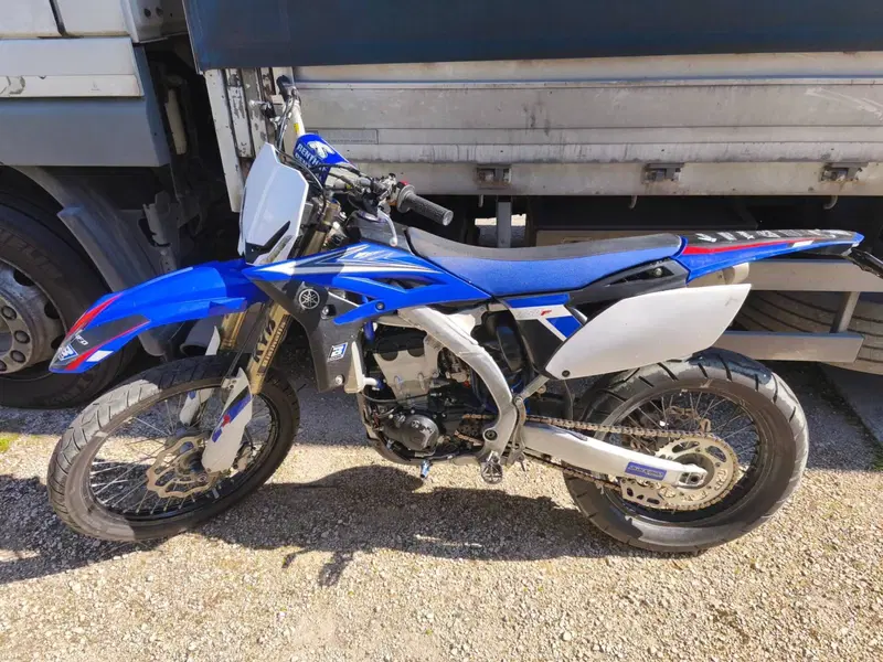 Yamaha YZ 250 F (2010 - 11)