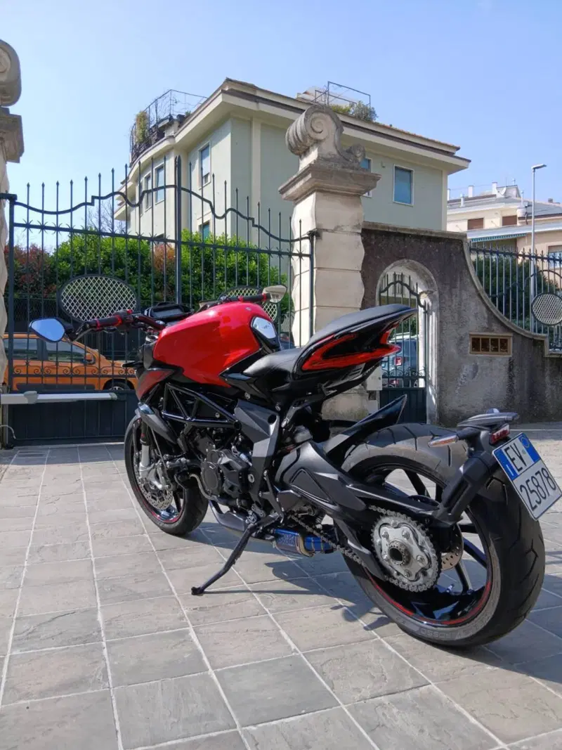 MV Agusta Dragster 800 RR (2021 - 23) (4)