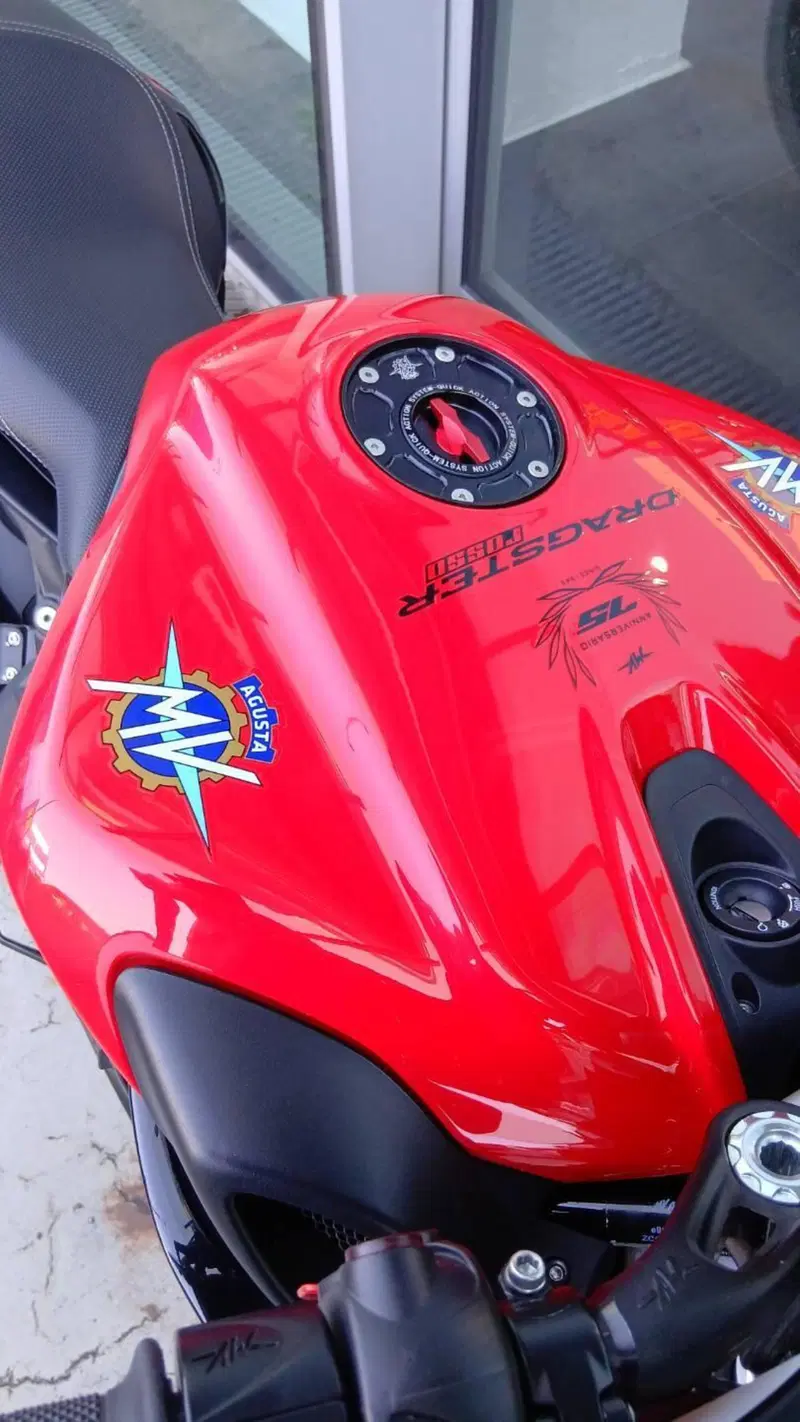 MV Agusta Dragster 800 RR (2021 - 23) (6)