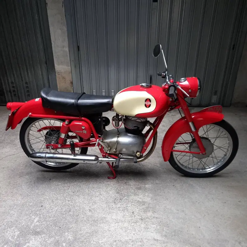 Gilera 150 ss