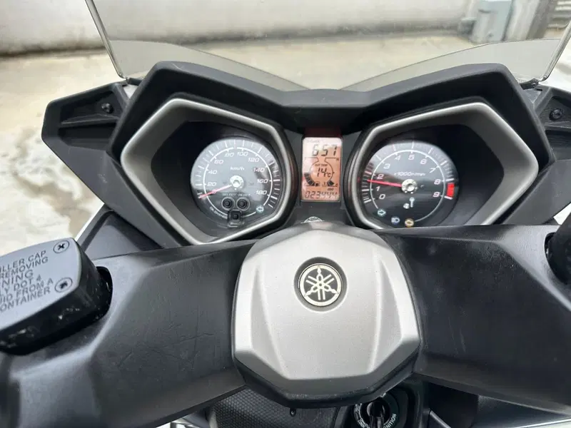Yamaha X-Max 400 ABS (2013 - 16) (5)