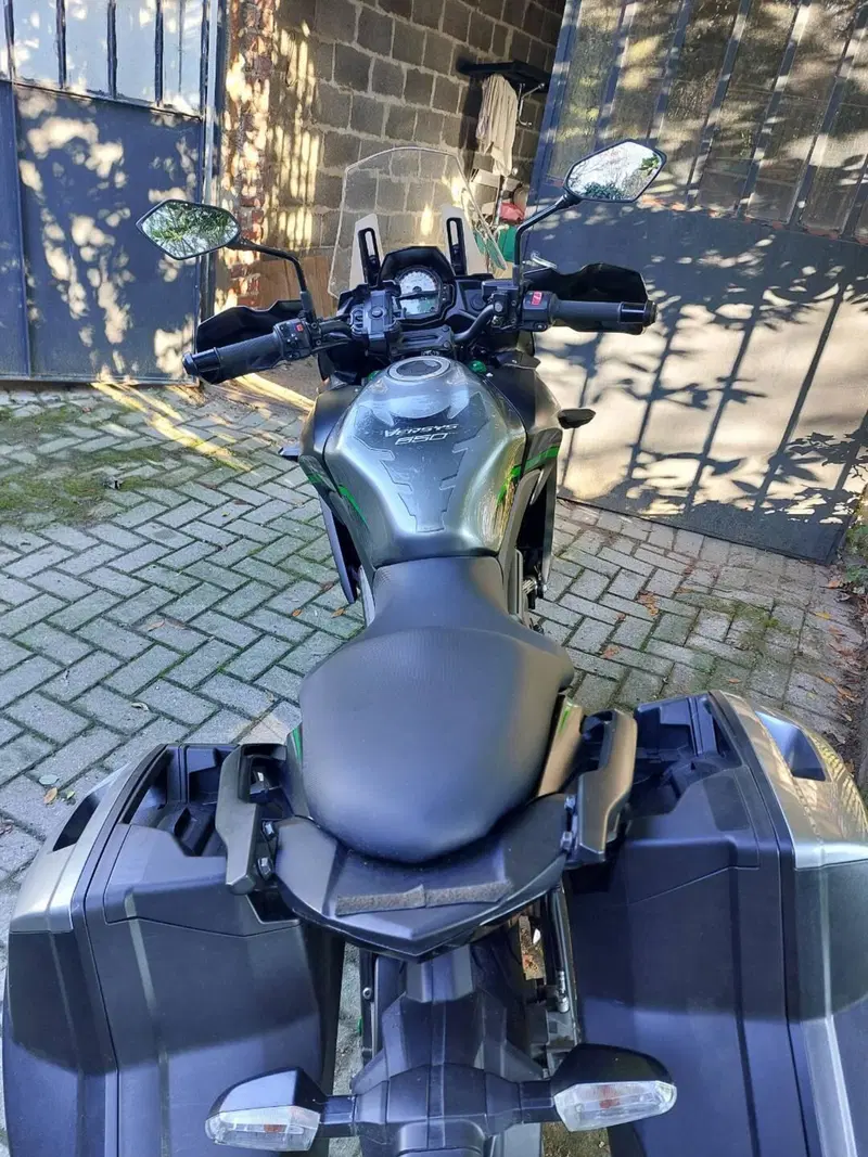 Kawasaki Versys 650 Grand Tourer (2017 - 20) (13)