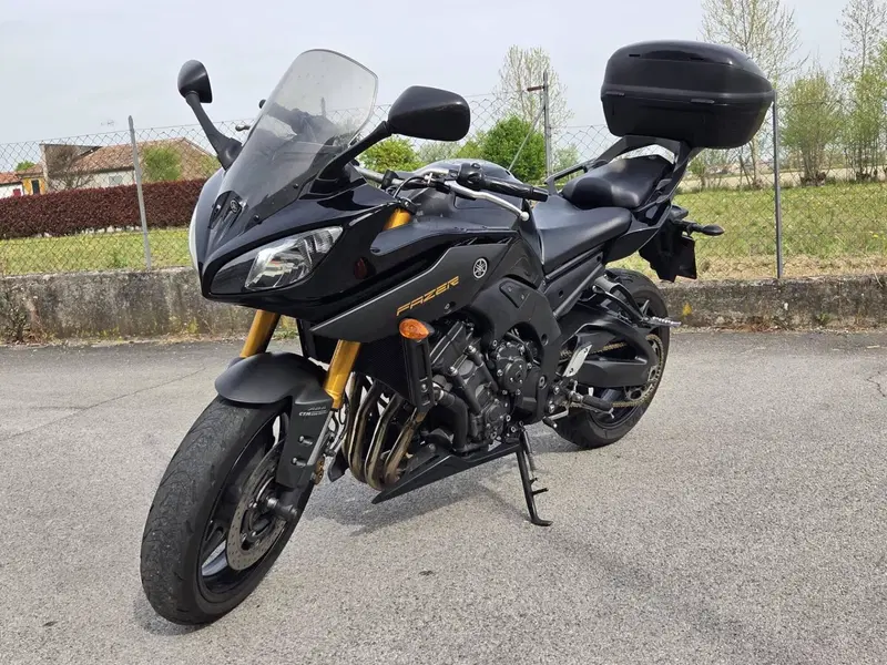Yamaha Fazer 8 ABS (2012 - 16) (2)