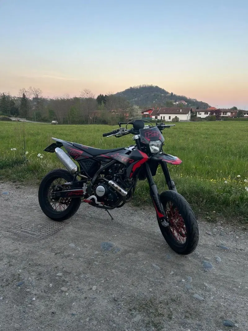 Fantic Motor XMF 125 Motard Competition 4t (2021 - 22) (5)