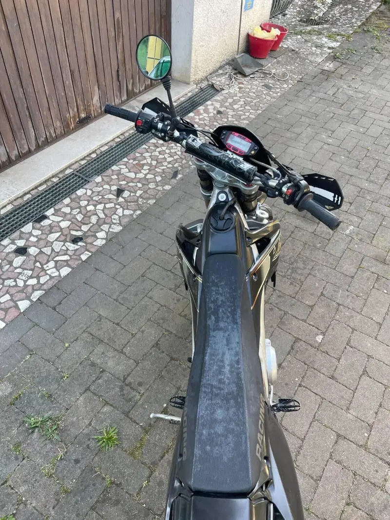 HM CRM F125 X Derapage 4t (8)