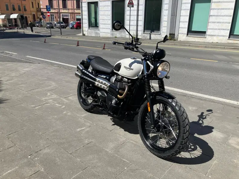 Triumph Street Scrambler 900 (2021 - 22) (4)