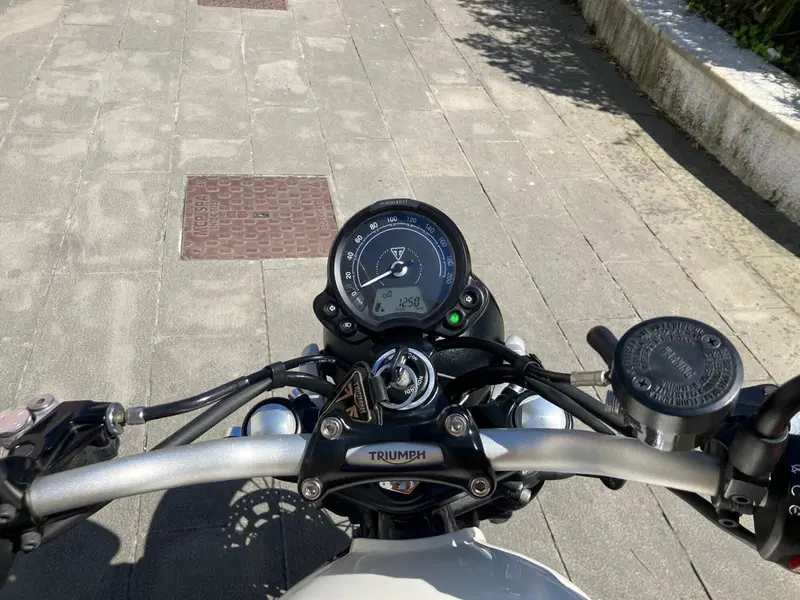 Triumph Street Scrambler 900 (2021 - 22) (6)