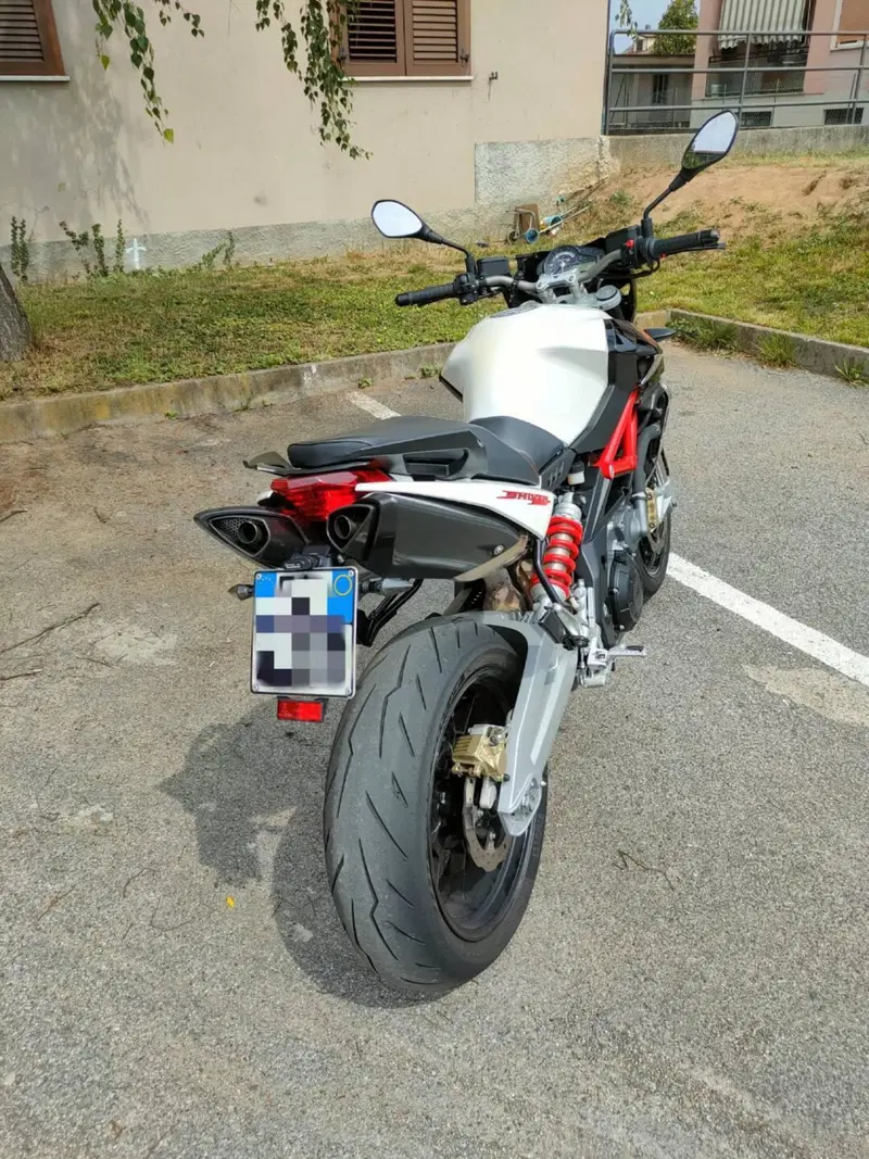 Aprilia Shiver 750 (2010 - 16) (3)