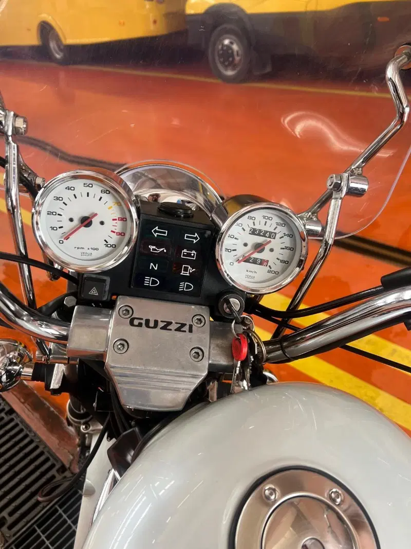 Moto Guzzi Nevada 750 Club (1998 - 01) (6)