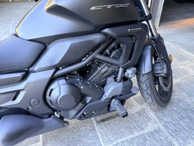 Honda CTX 700 ABS DCT (2014 - 16) (3)