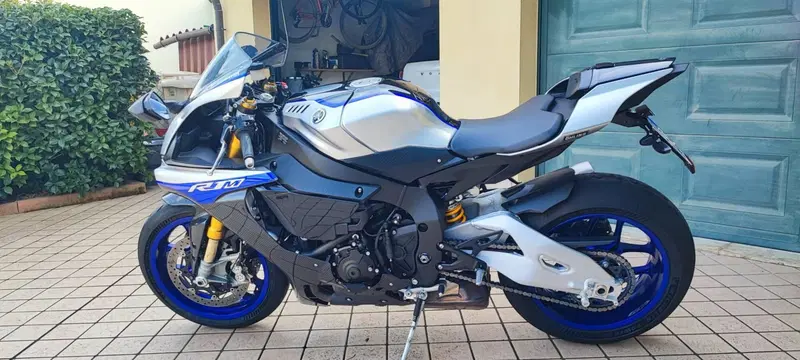 Yamaha YZF R1 M (2017 - 19) (3)