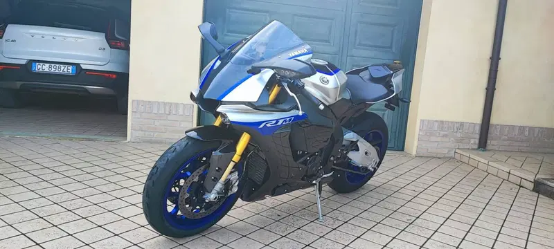 Yamaha YZF R1 M (2017 - 19) (4)