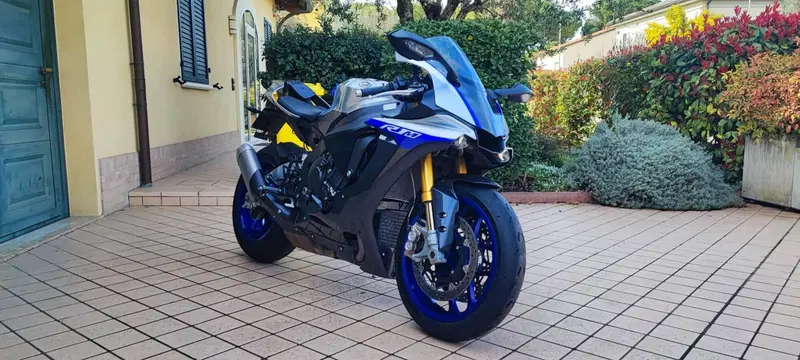 Yamaha YZF R1 M (2017 - 19) (5)