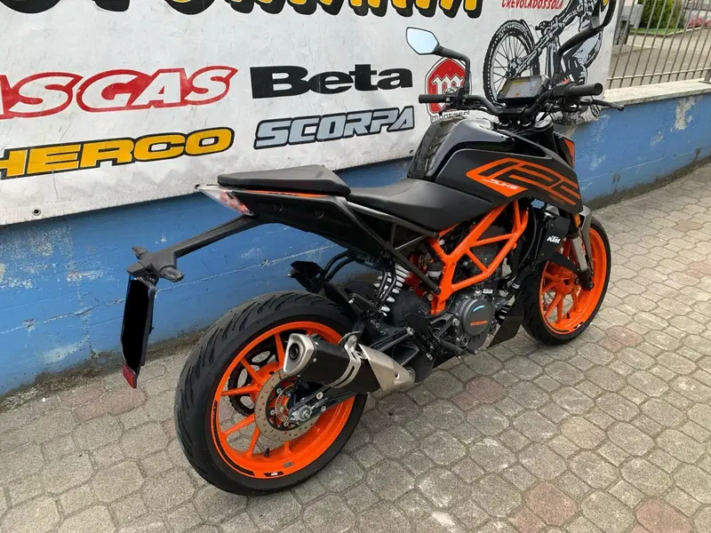KTM 125 Duke (2021 - 23) (3)