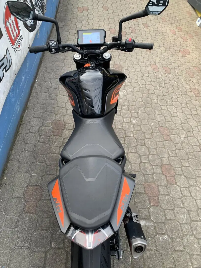 KTM 125 Duke (2021 - 23) (4)