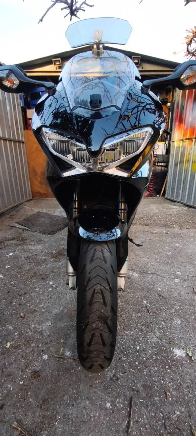 Honda VFR 800 F (2014 - 16)
