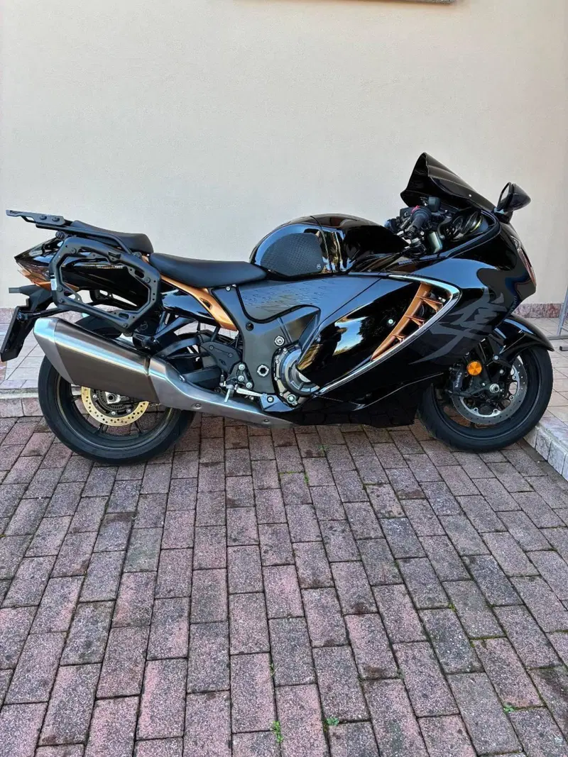 Suzuki GSX 1300 R Hayabusa (2021 - 24)