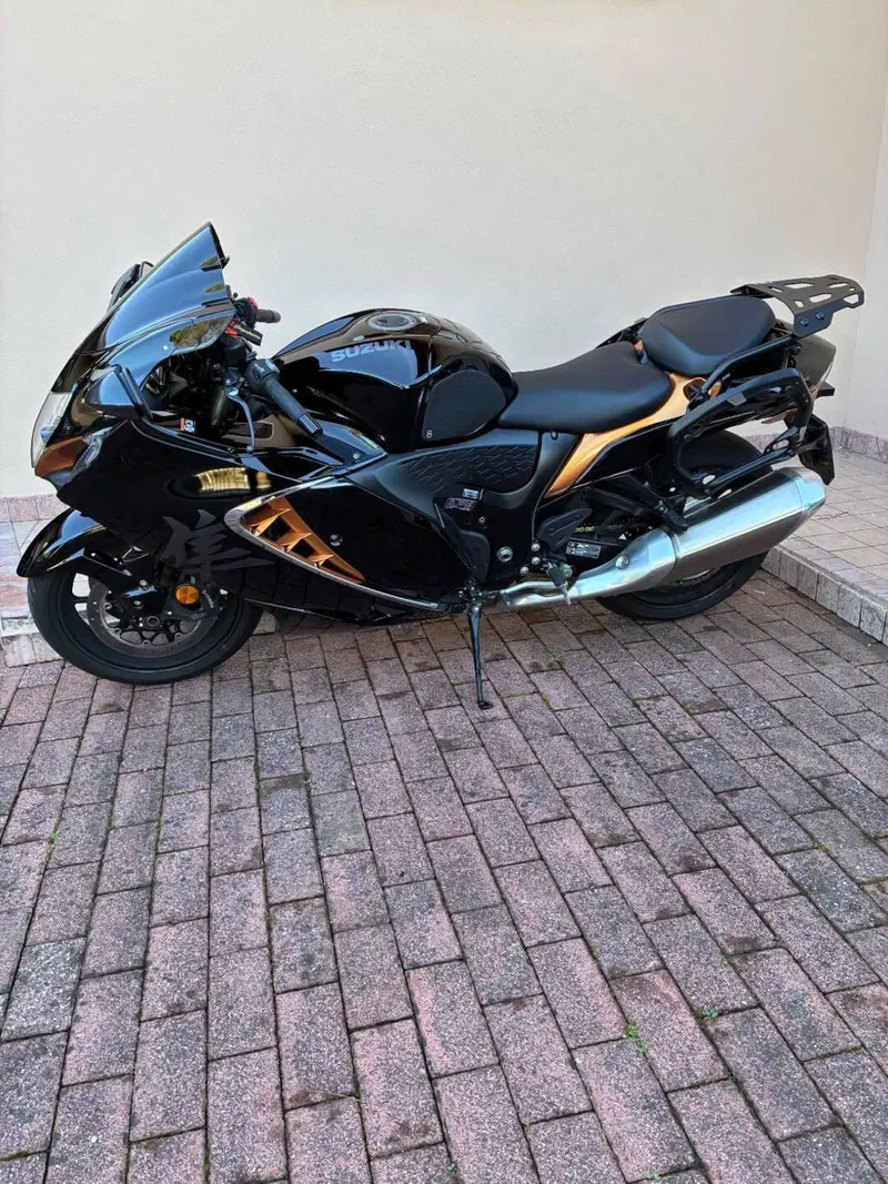 Suzuki GSX 1300 R Hayabusa (2021 - 24) (3)