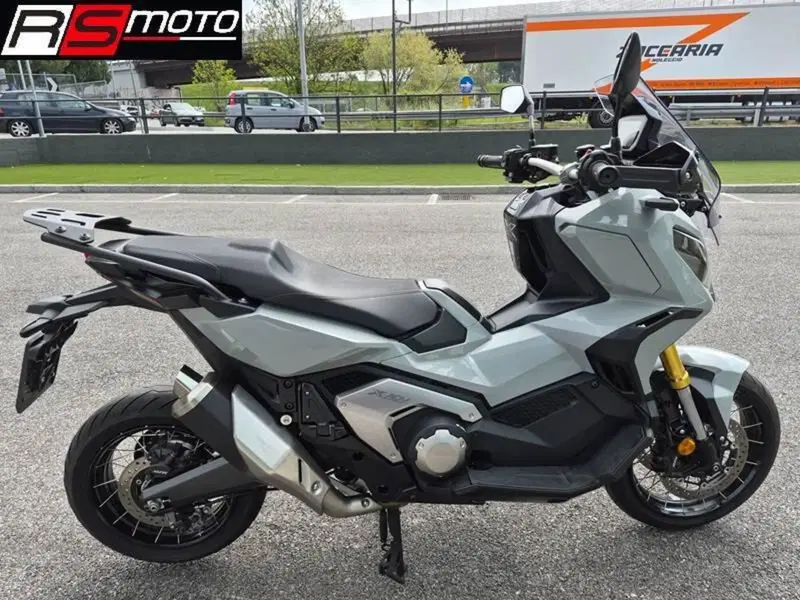 Honda X-ADV 750 DCT (2021 - 24) (4)