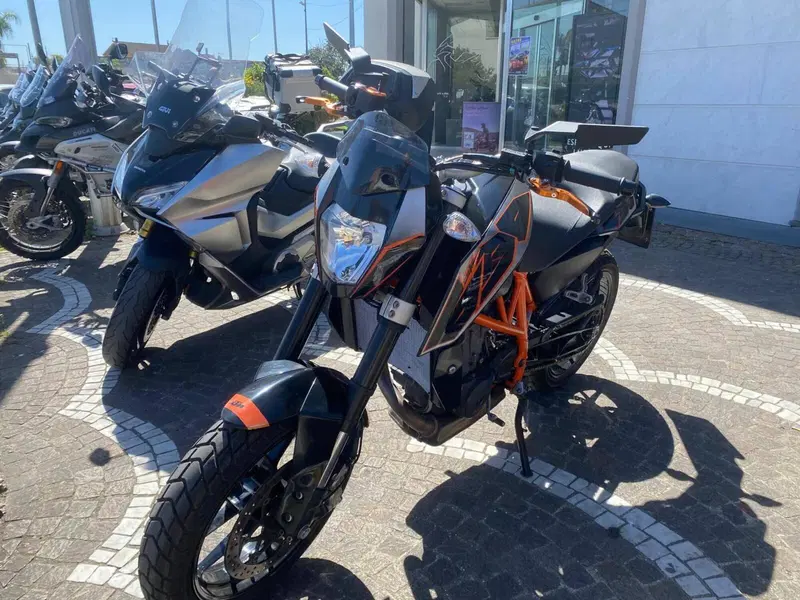 KTM 690 Duke (2016 - 19) (4)