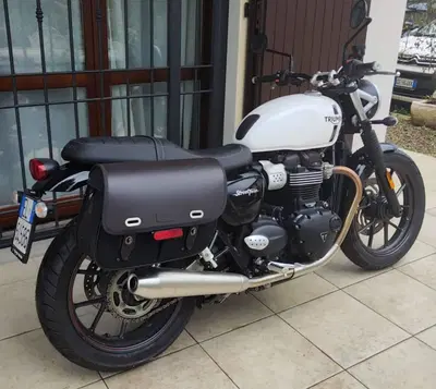 Triumph Street Twin 900 (2017 - 18) usata