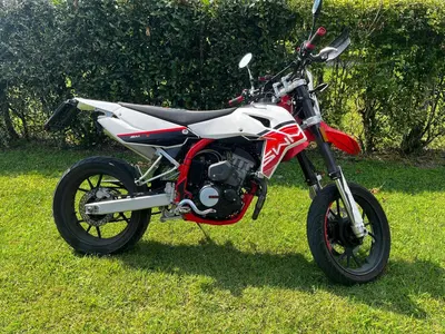 Swm SM 125 R (2022 - 24) usata
