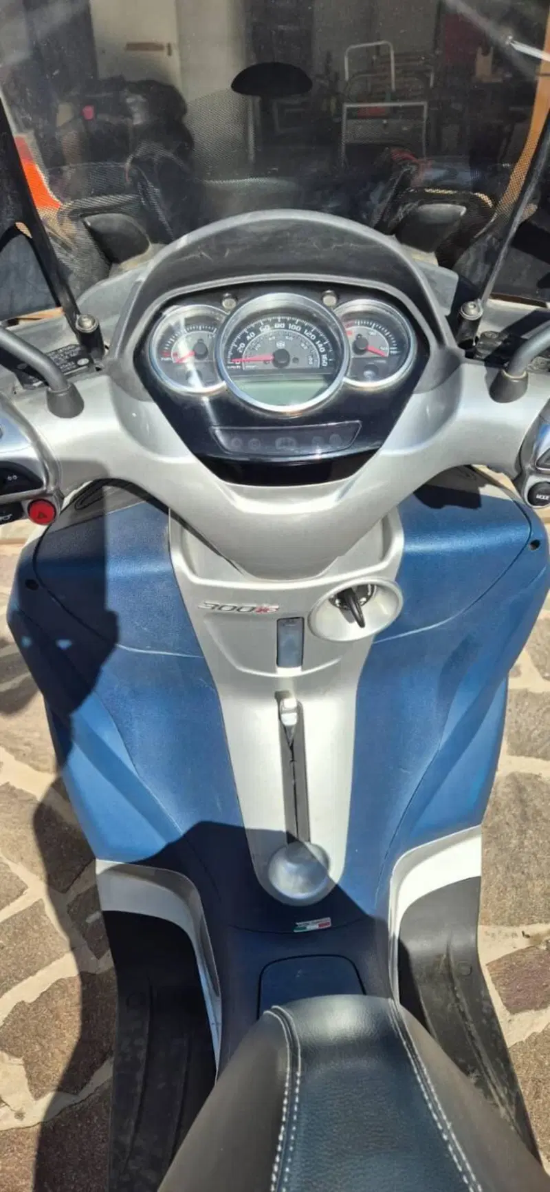 Piaggio Mp3 300 ie Yourban ERL (2011 - 17) (7)