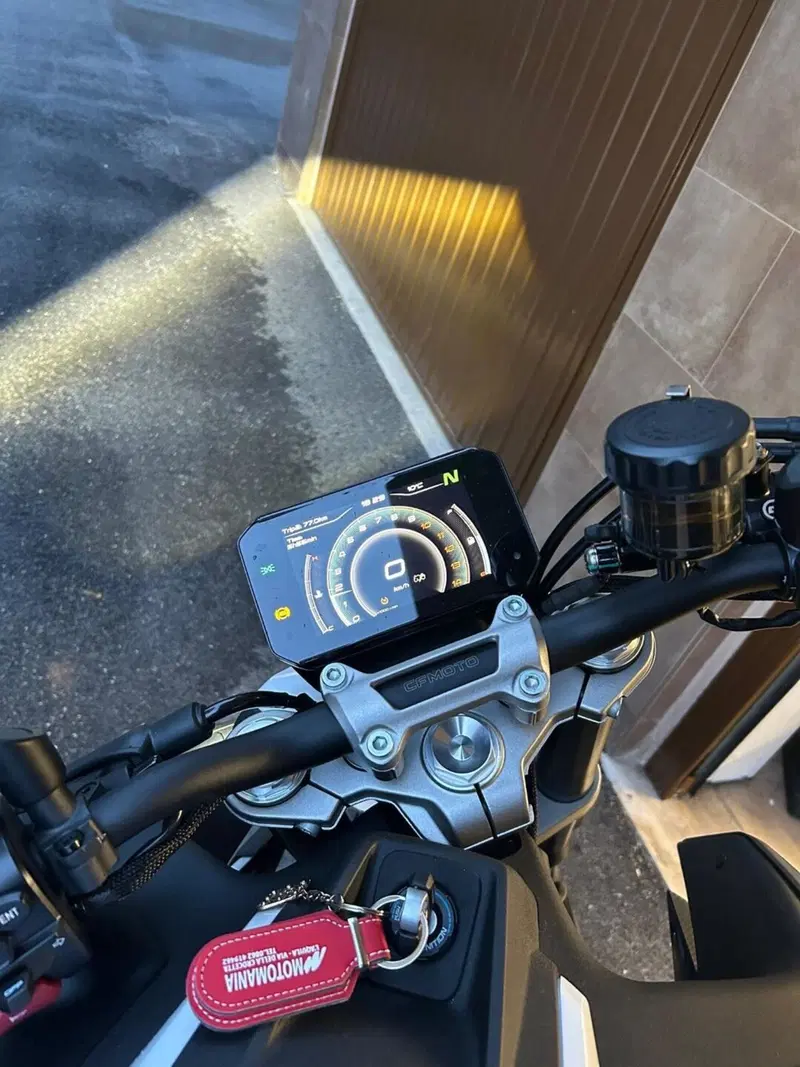 CFMOTO 450NK (2023 - 26) (3)