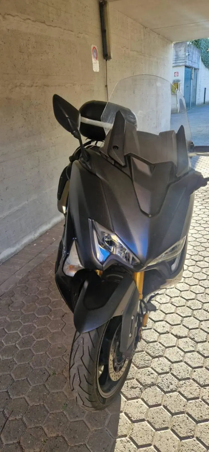 Yamaha T-Max 530 SX (2017 - 19) (3)